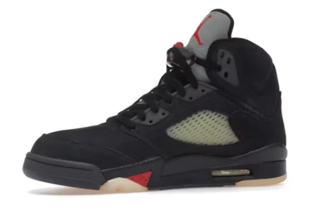 Jordan Retro Gore-Tex Off Noir 5 DR0092-001 0825